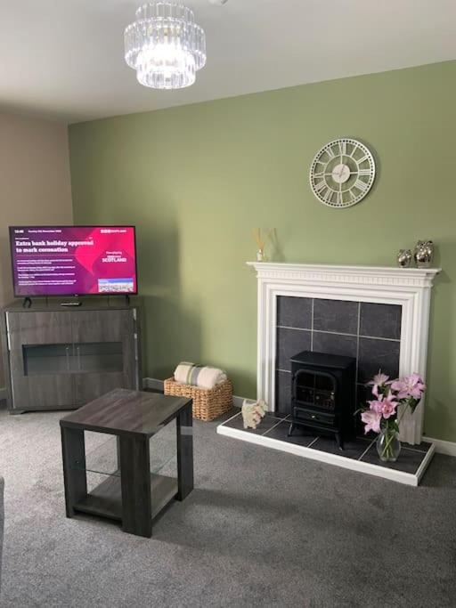 Home From Home, 3 Bedroom House In Hawick Exteriér fotografie